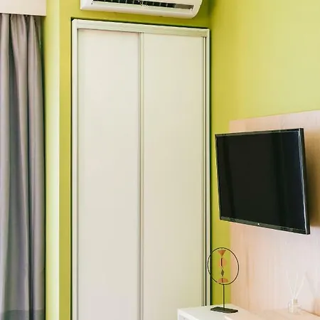 The Urban Luxury Suite#501 * 塞萨洛尼基